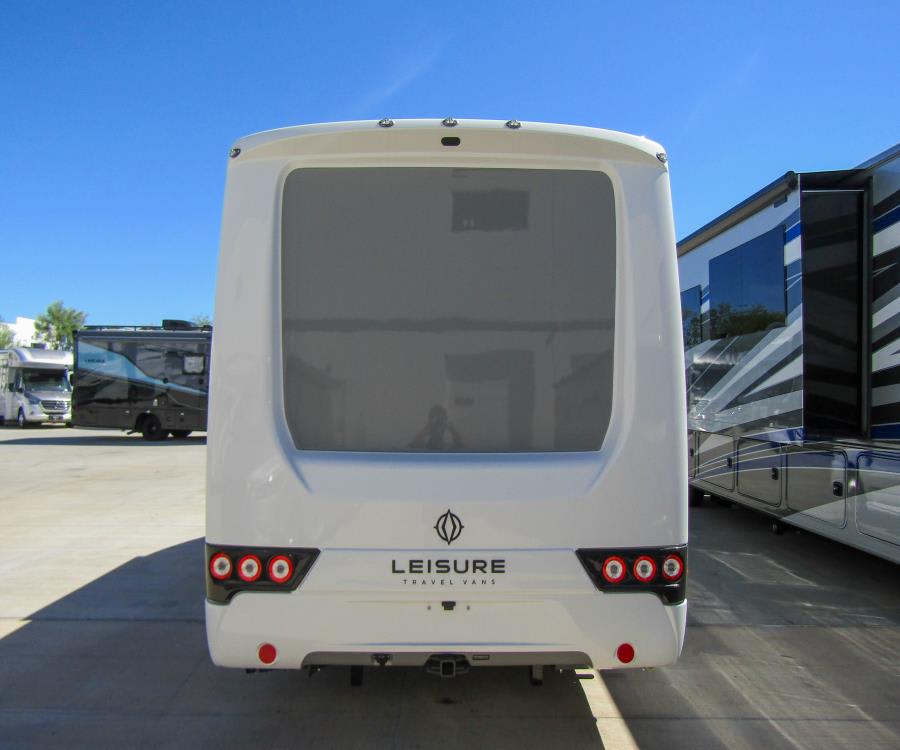 2026 Leisure Travel Vans WONDER — photo 30 view