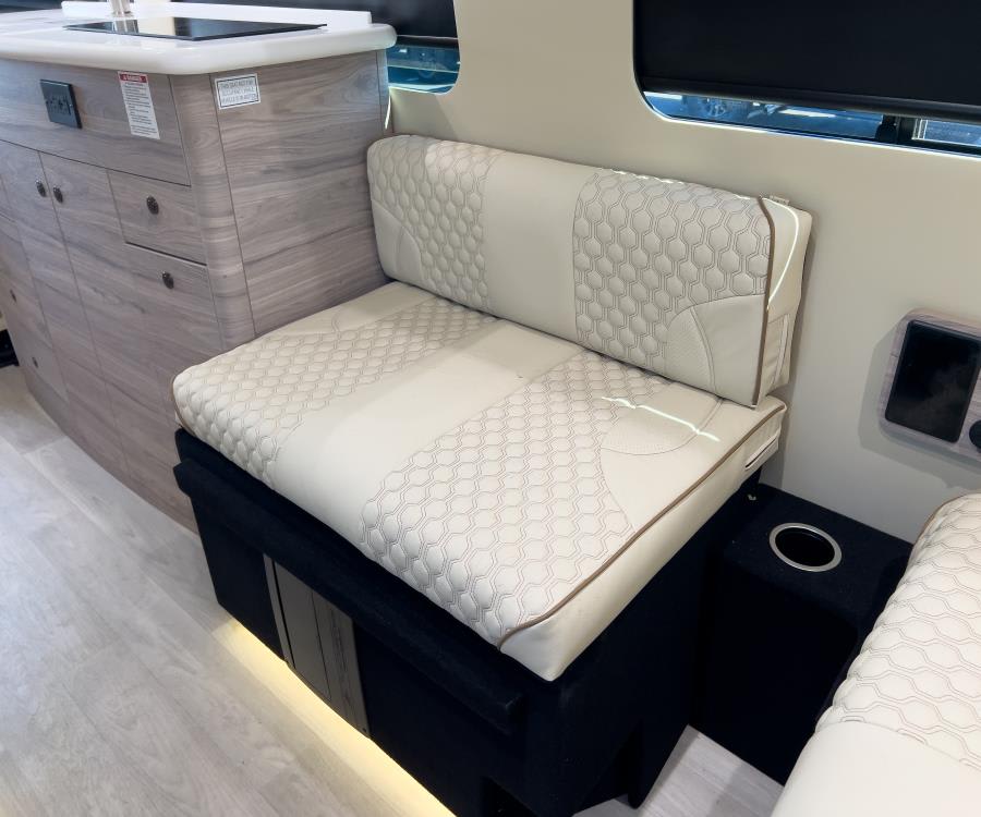 2026 Midwest Automotive Designs HERITAGE — photo 19 view