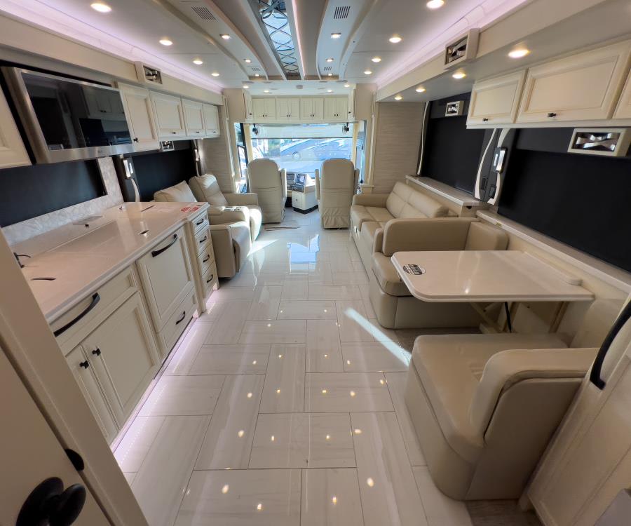 2026 Tiffin PHAETON — interior view