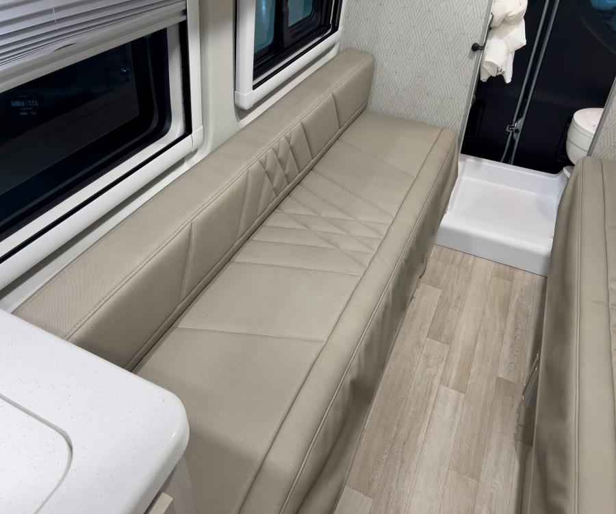 2026 Thor Motor Coach TRANQUILITY — photo 14 view