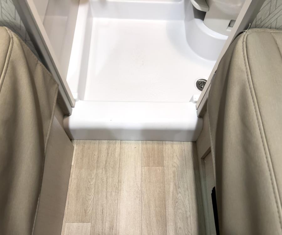 2026 Thor Motor Coach TRANQUILITY — photo 15 view