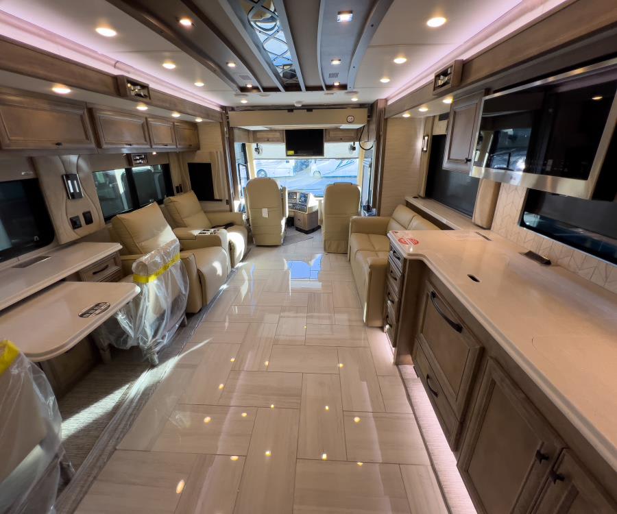 2026 Tiffin PHAETON — interior view