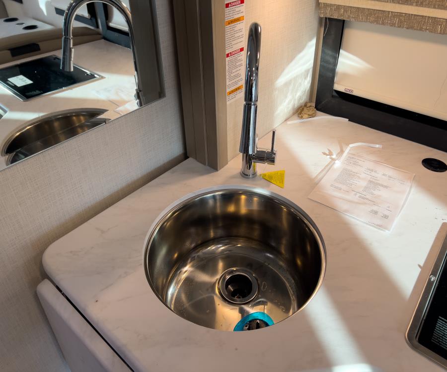 2026 Thor Motor Coach AXIS — photo 13 view
