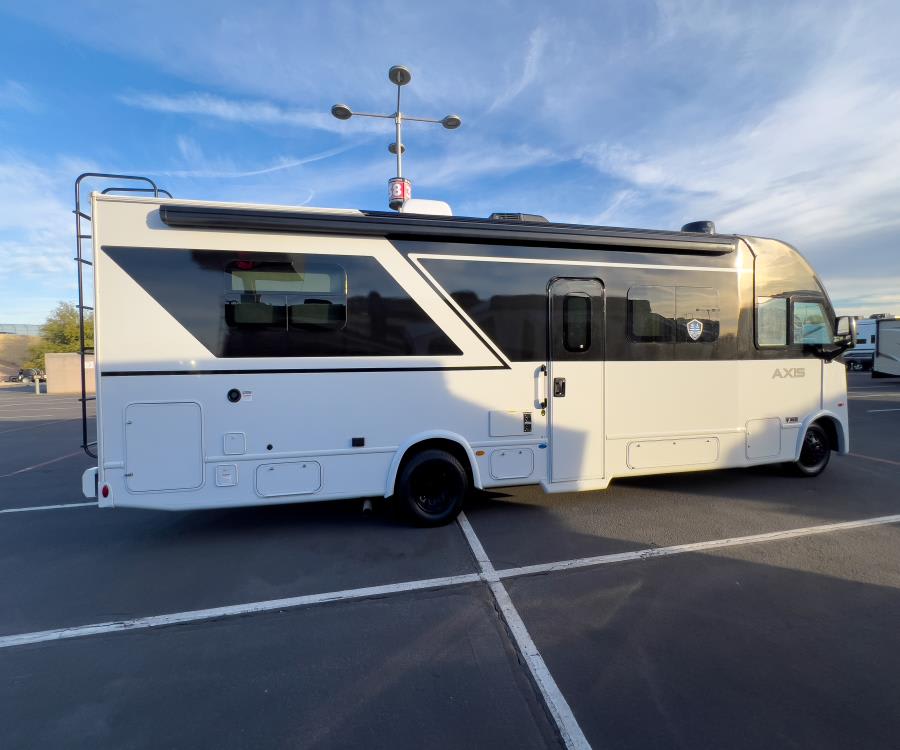 2026 Thor Motor Coach AXIS — photo 19 view