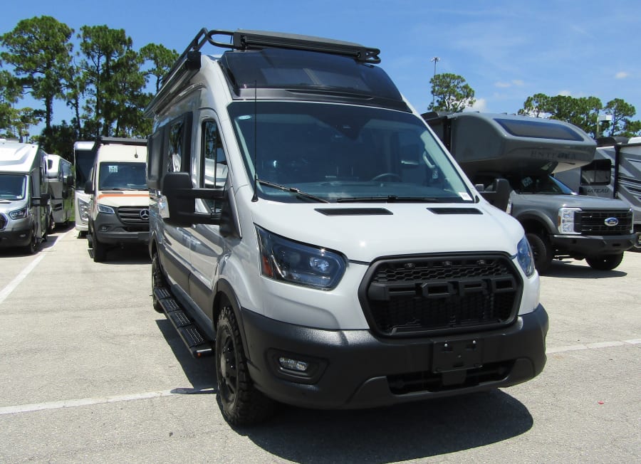 2026 Grand Design LINEAGE SERIES VT