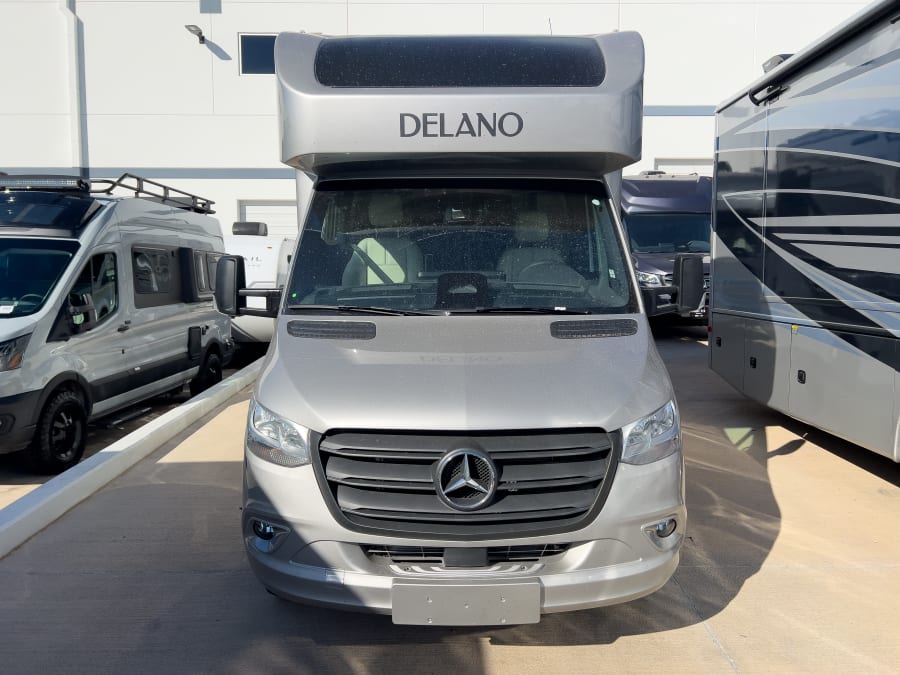 2026 Thor Motor Coach DELANO — photo 29 view