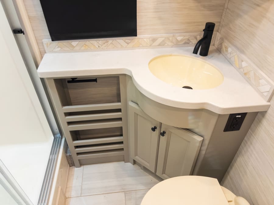 2026 Tiffin ALLEGRO BAY — photo 14 view