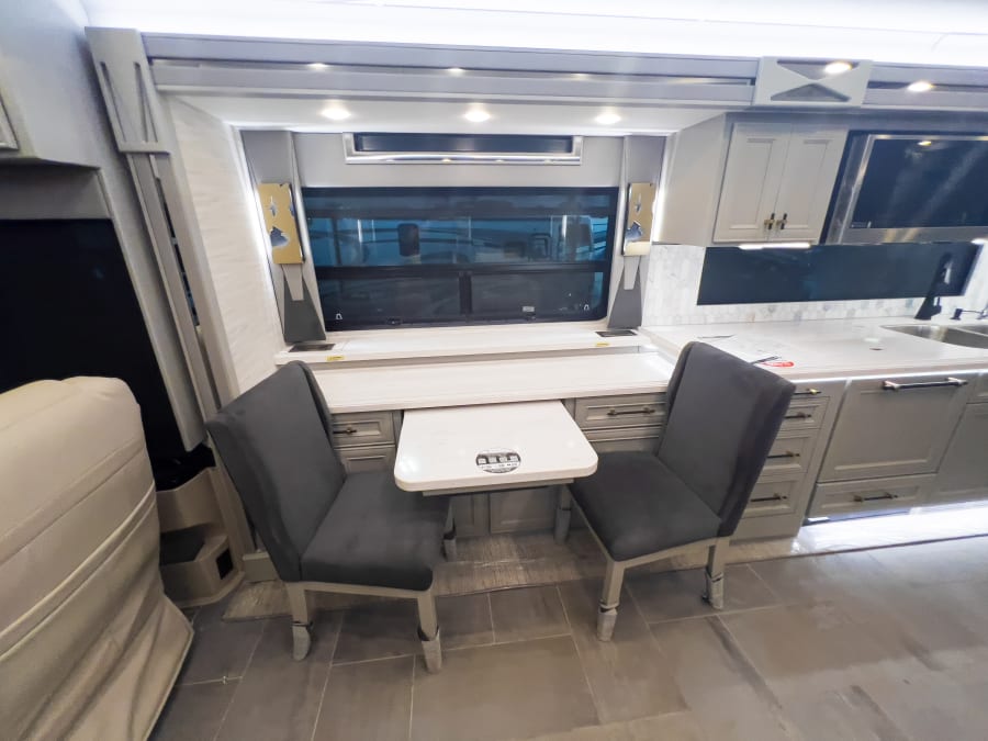 2026 Tiffin ALLEGRO BUS — photo 9 view