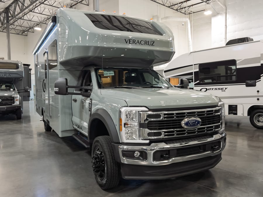 2026 REV Renegade VERACRUZ