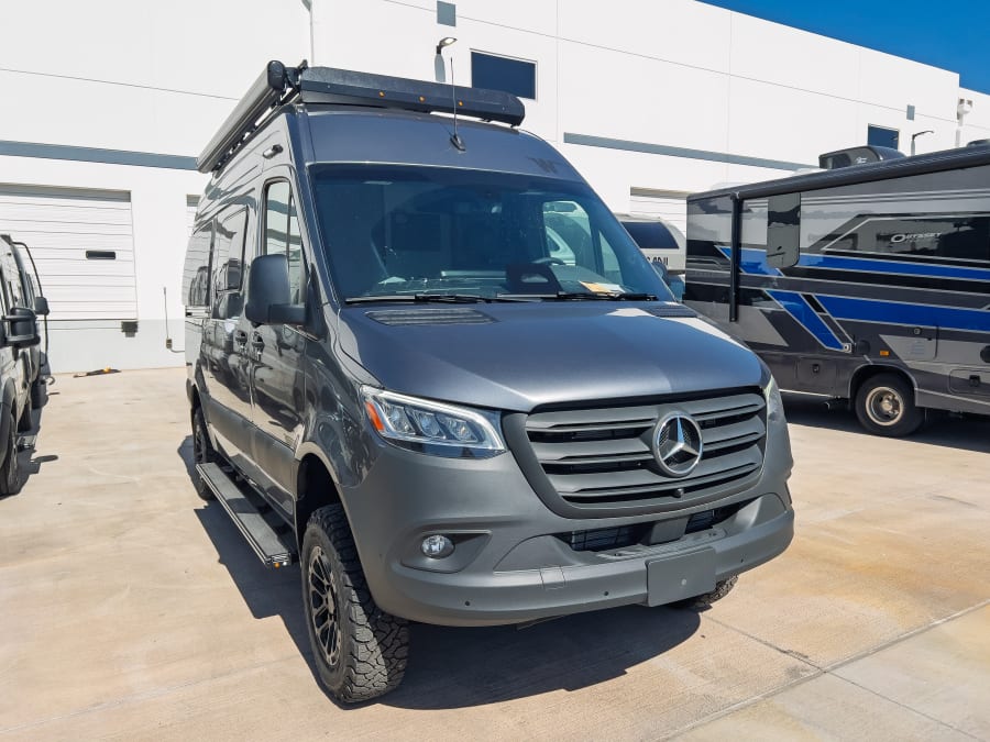 2027 Winnebago REVEL SPORT