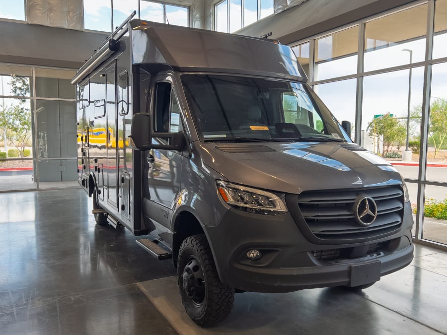 2027 Winnebago EKKO