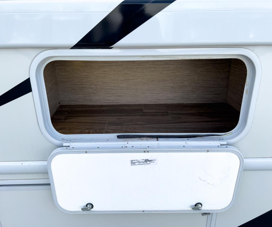 2023 Thor Motor Coach ACE — photo 32 view