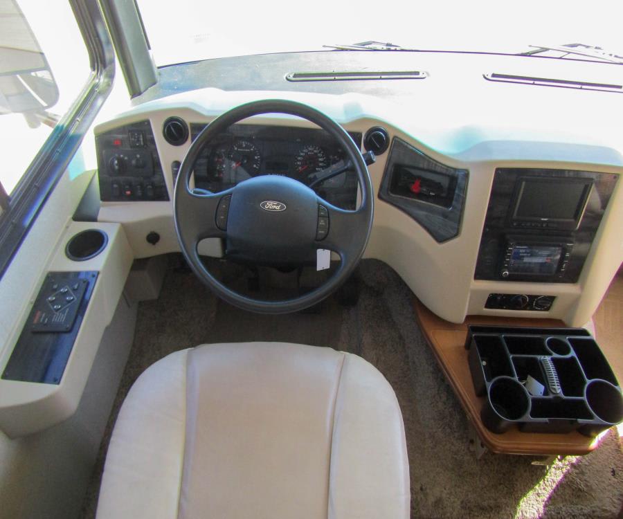 2018 Newmar BAY STAR — side profile view
