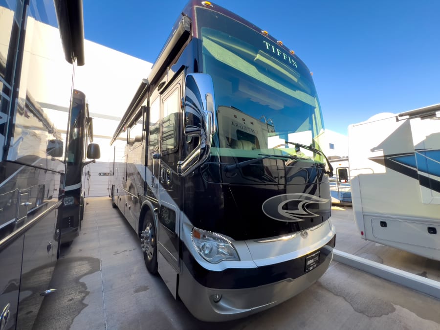 2018 Tiffin ALLEGRO BUS