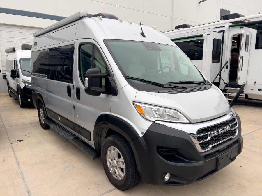 2024 Thor Motor Coach RIZE
