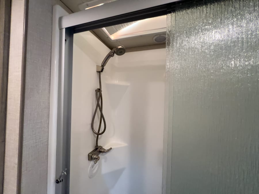 2021 Coachmen SPORTSCOACH — photo 18 view