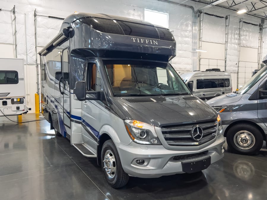2019 Tiffin WAYFARER
