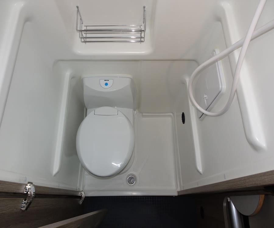 2025 Winnebago SOLIS — photo 14 view