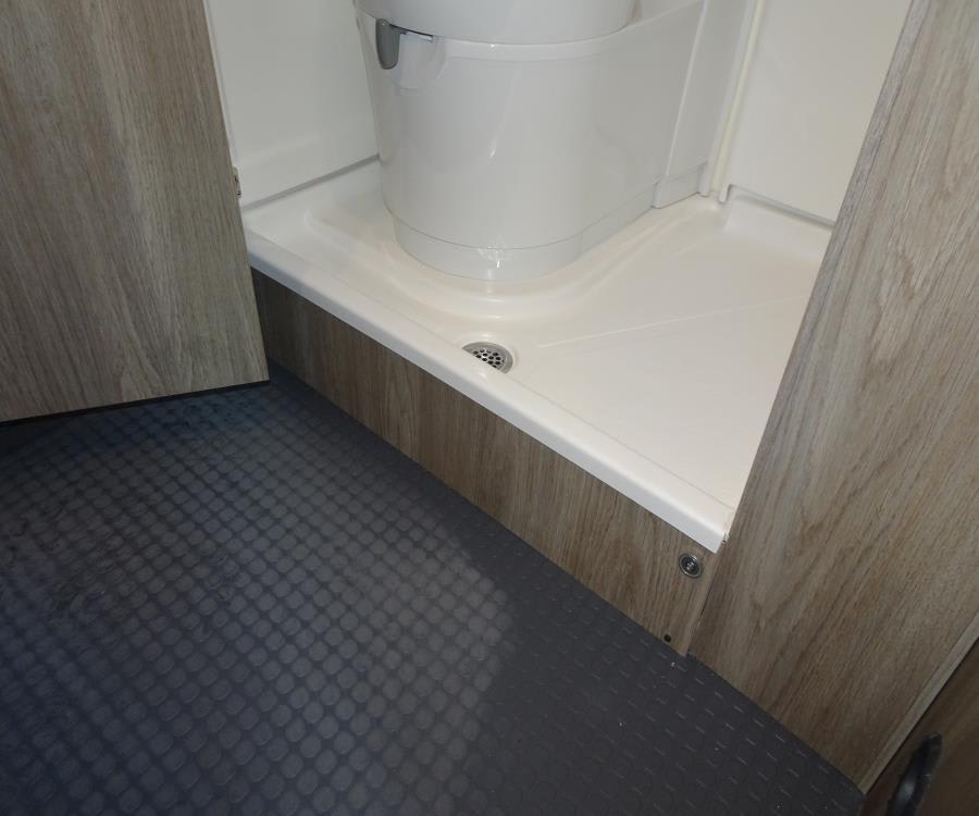 2025 Winnebago SOLIS — photo 15 view