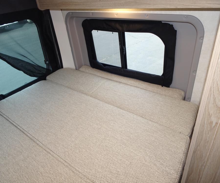 2025 Winnebago SOLIS — photo 20 view