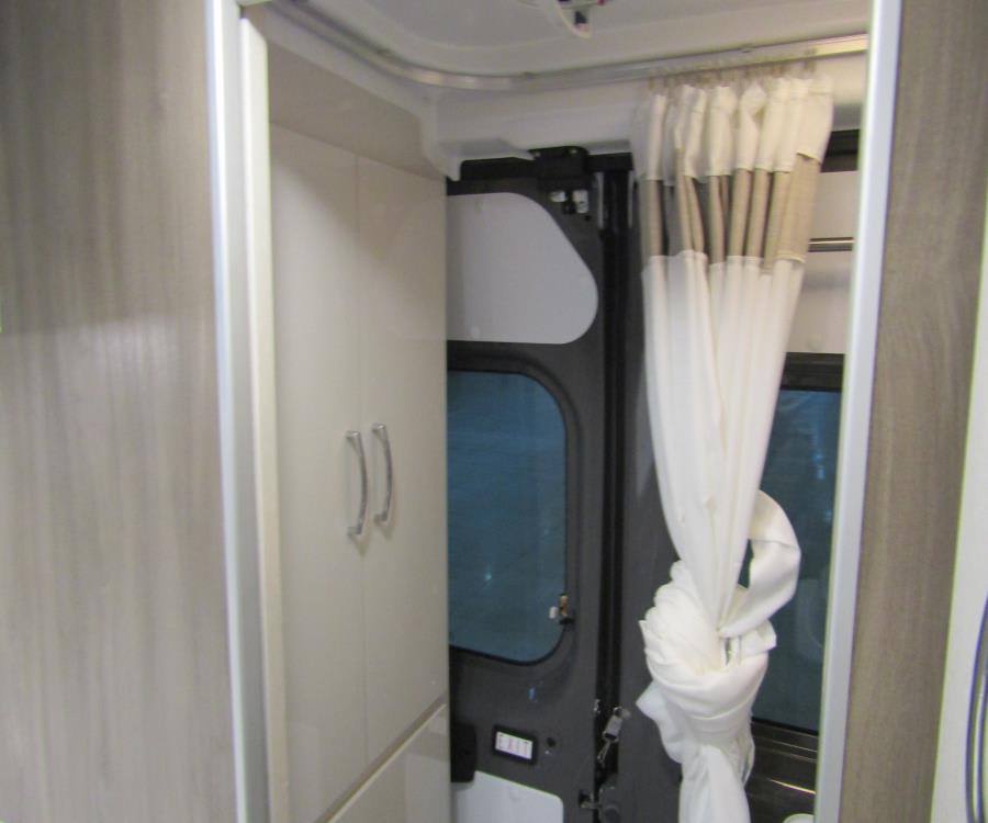 2026 Thor Motor Coach RIZE — photo 21 view