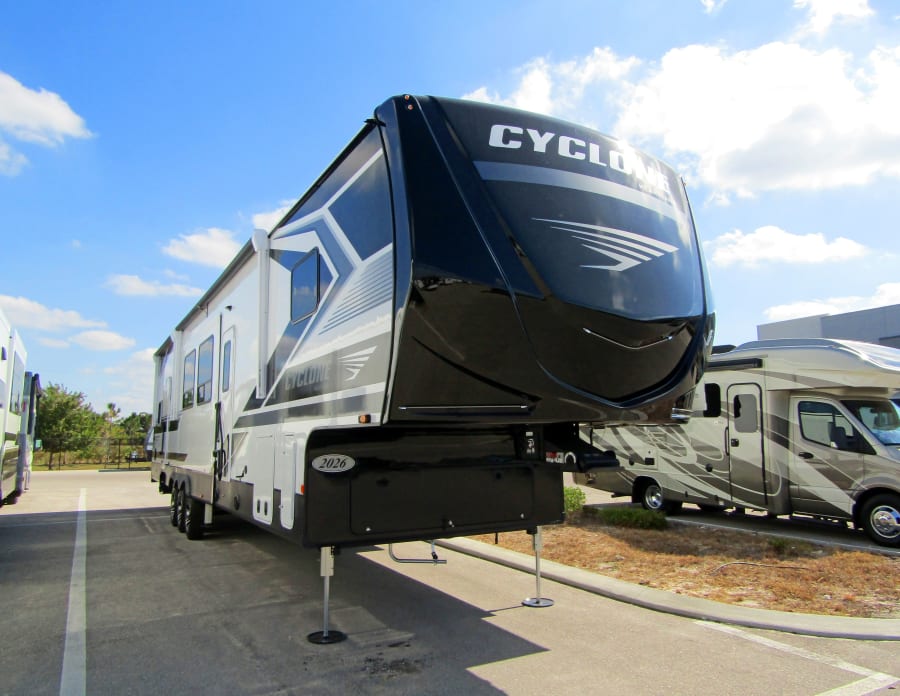 2026 Jayco CYCLONE