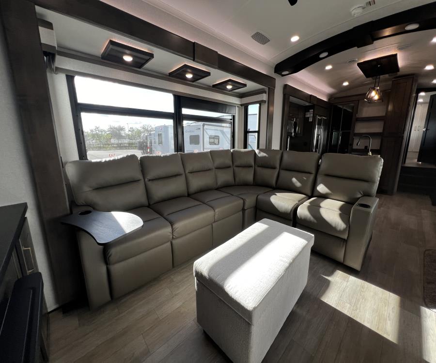 2026 Jayco BIGHORN — photo 16 view
