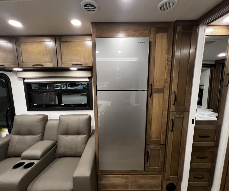 2026 Entegra ESTEEM XL — photo 9 view