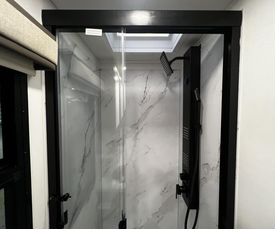 2026 Entegra ESTEEM XL — photo 19 view