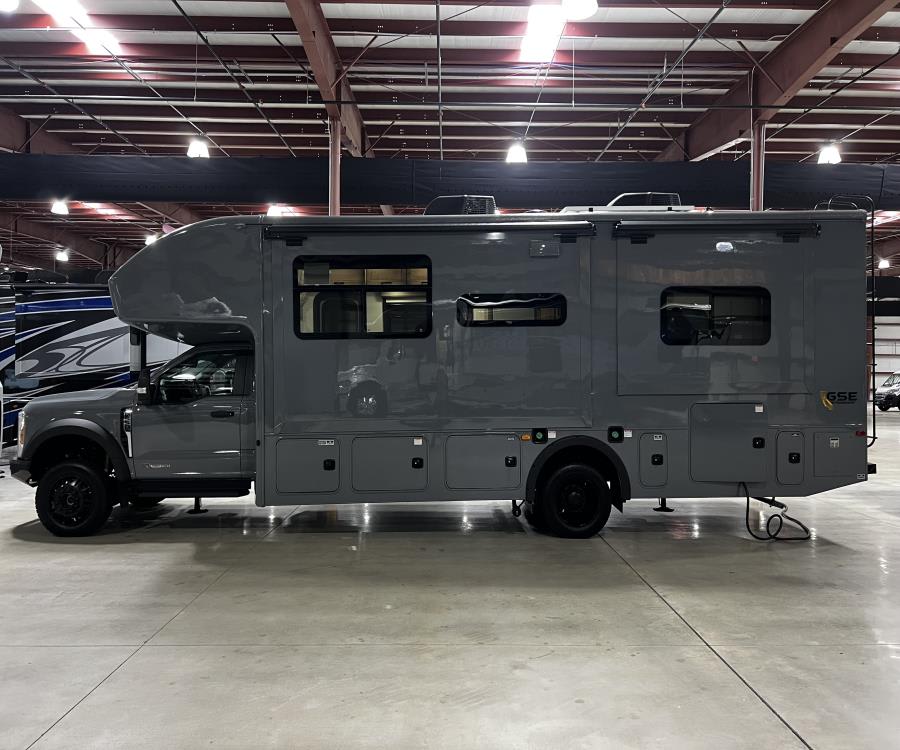 2026 Entegra ESTEEM XL — photo 38 view