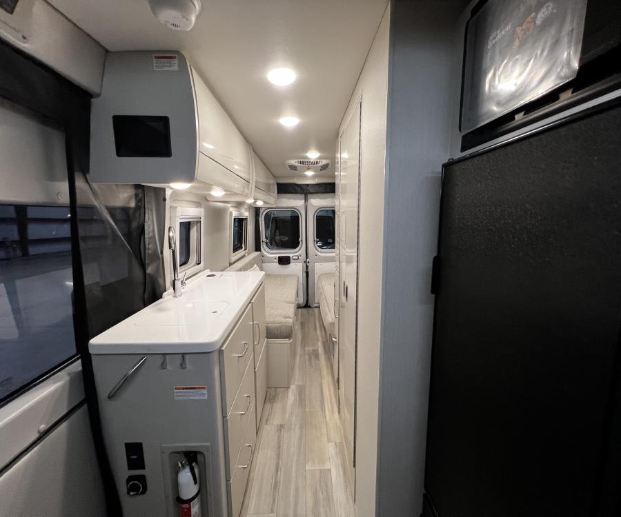 2026 Thor Motor Coach TELLARO — detail view