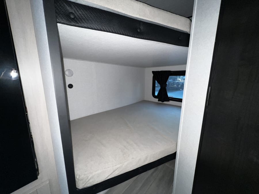 2026 Jayco PROWLER — photo 13 view