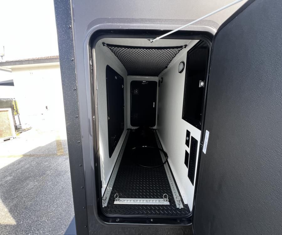 2026 Entegra CONDOR — photo 28 view