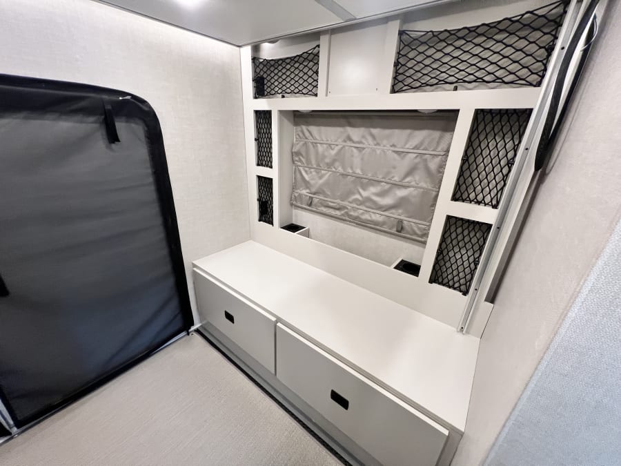 2026 Thor Motor Coach GEMINI TRIP — photo 17 view
