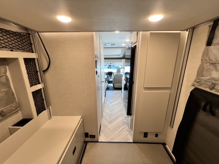 2026 Thor Motor Coach GEMINI TRIP — photo 19 view
