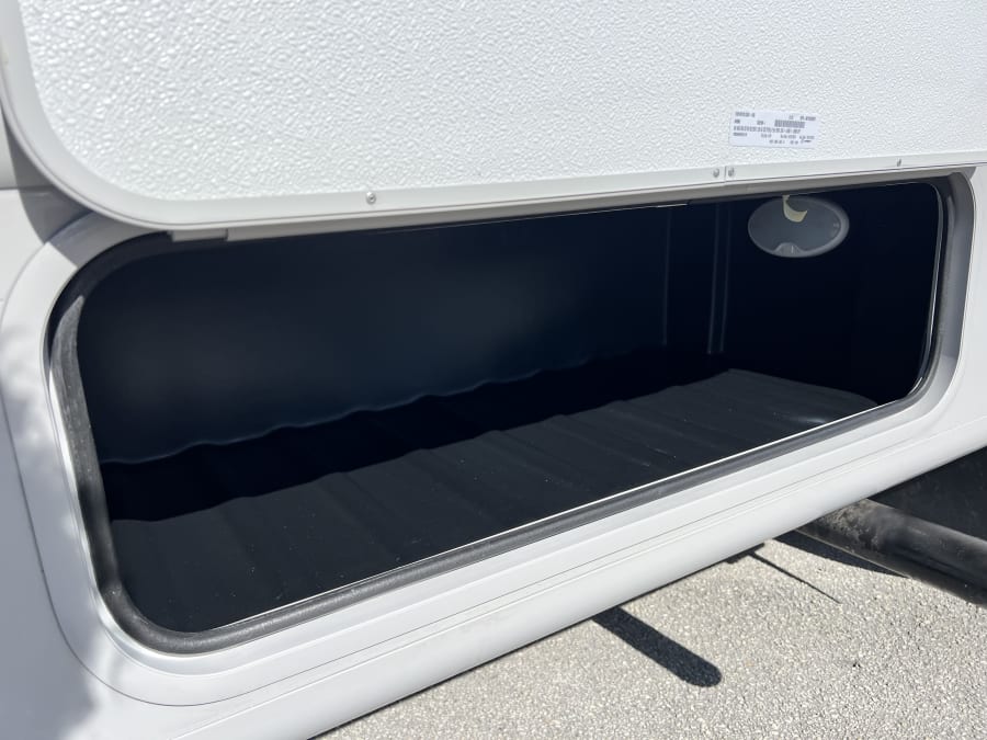 2026 Thor Motor Coach GEMINI TRIP — photo 31 view
