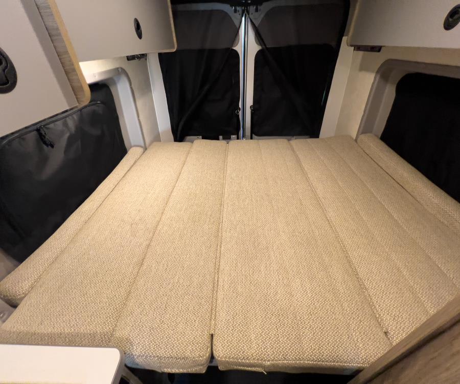 2026 Winnebago SOLIS — photo 15 view