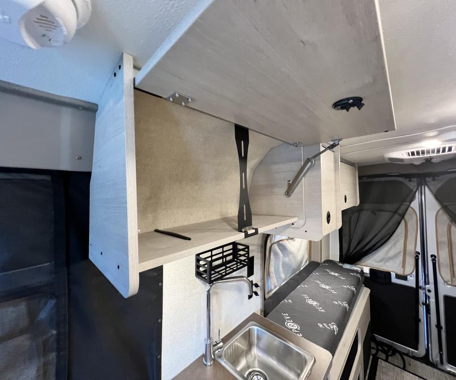 2026 Winnebago SOLIS — photo 12 view