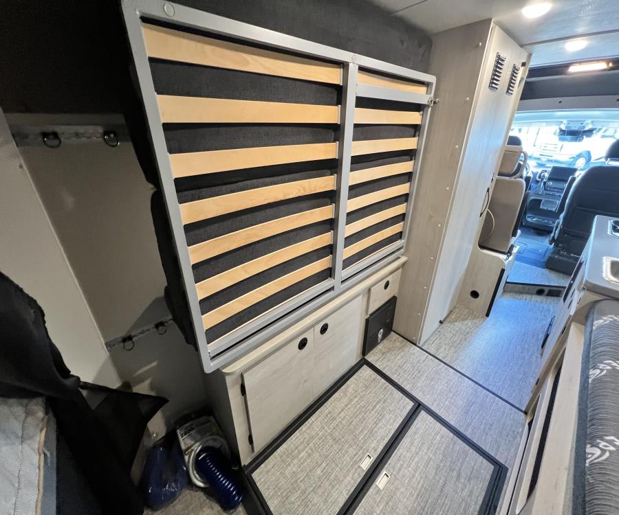 2026 Winnebago SOLIS — photo 19 view