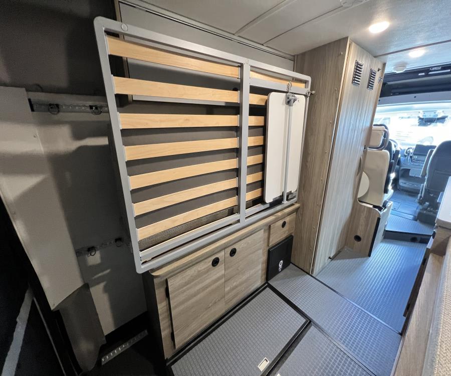 2026 Winnebago SOLIS — photo 18 view