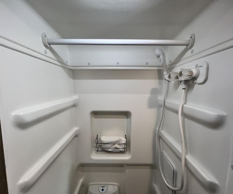 2026 Winnebago SOLIS — photo 23 view