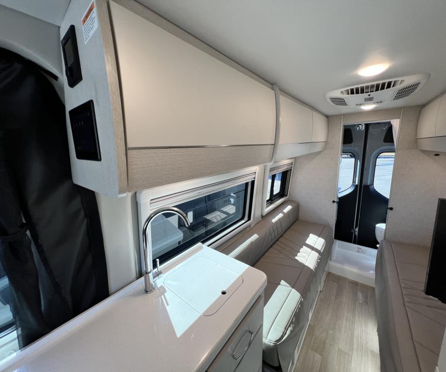 2026 Thor Motor Coach TRANQUILITY — photo 8 view