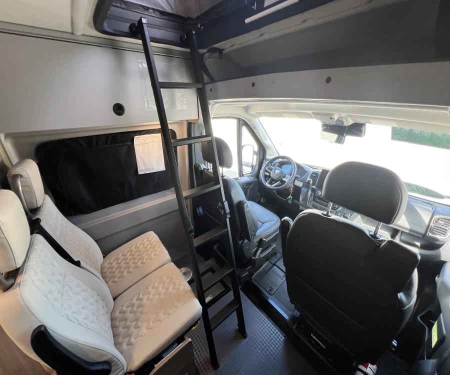 2026 Winnebago SOLIS — photo 29 view
