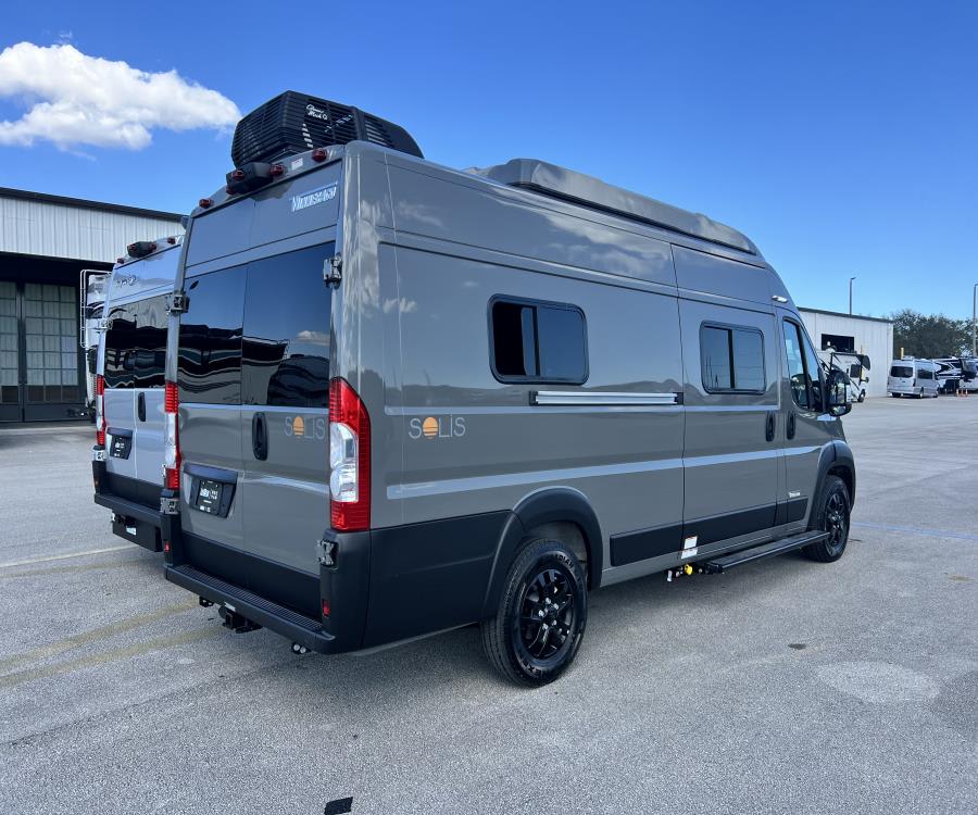 2026 Winnebago SOLIS — photo 33 view
