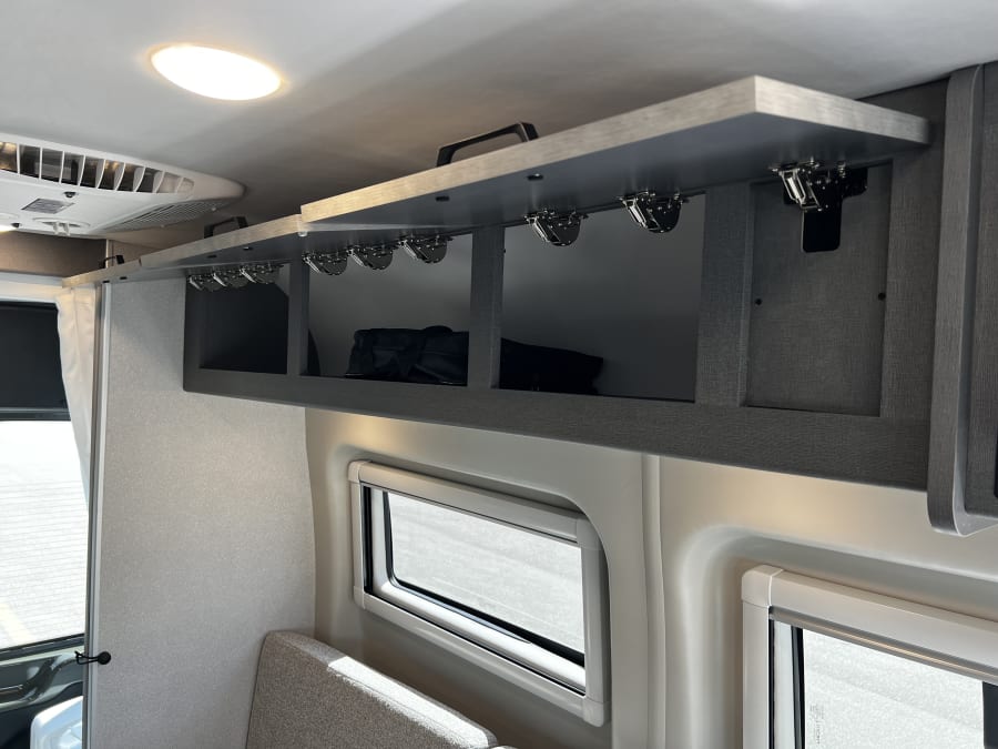 2026 Thor Motor Coach TALAVERA — photo 11 view