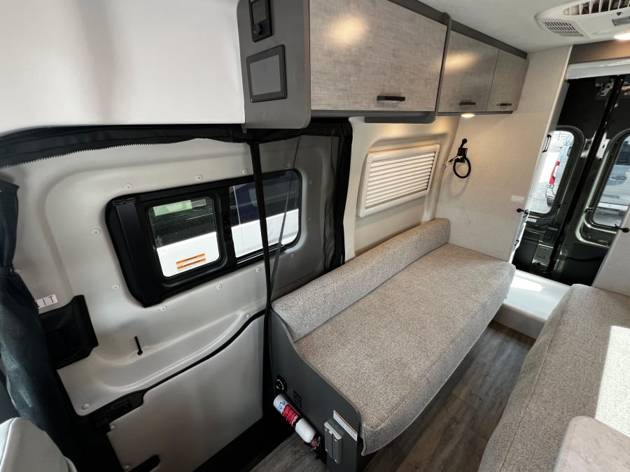 2026 Thor Motor Coach TALAVERA — photo 13 view