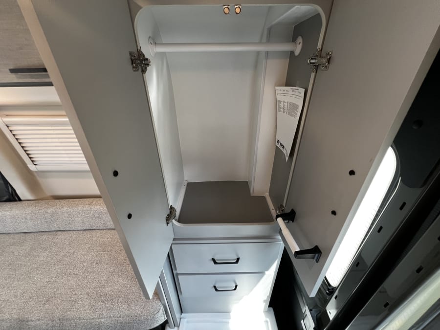 2026 Thor Motor Coach TALAVERA — photo 19 view