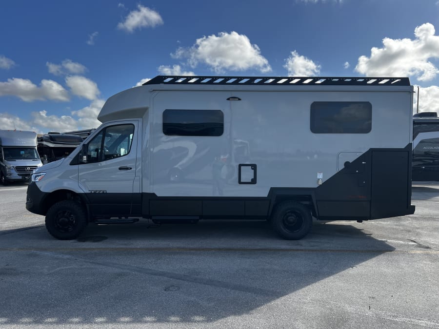 2026 Tiffin OPEN TRAIL — photo 33 view