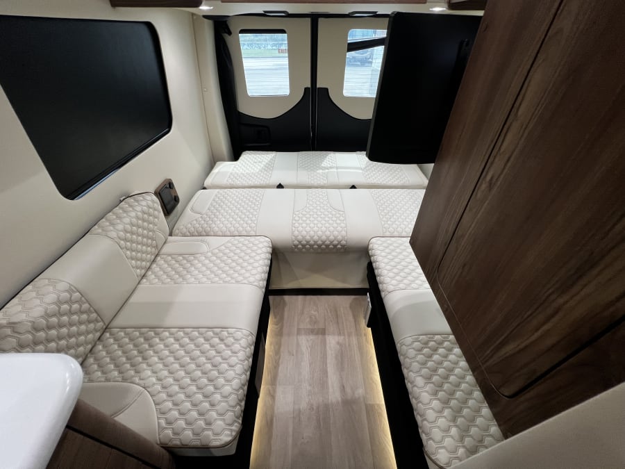 2026 Midwest Automotive Designs HERITAGE — photo 30 view