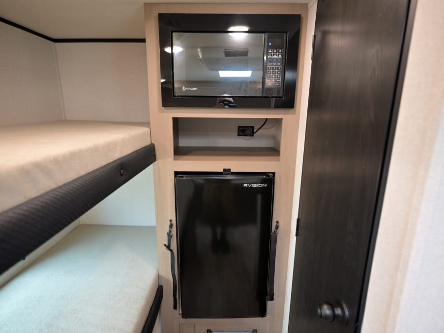 2026 Jayco PROWLER LYNX — photo 11 view